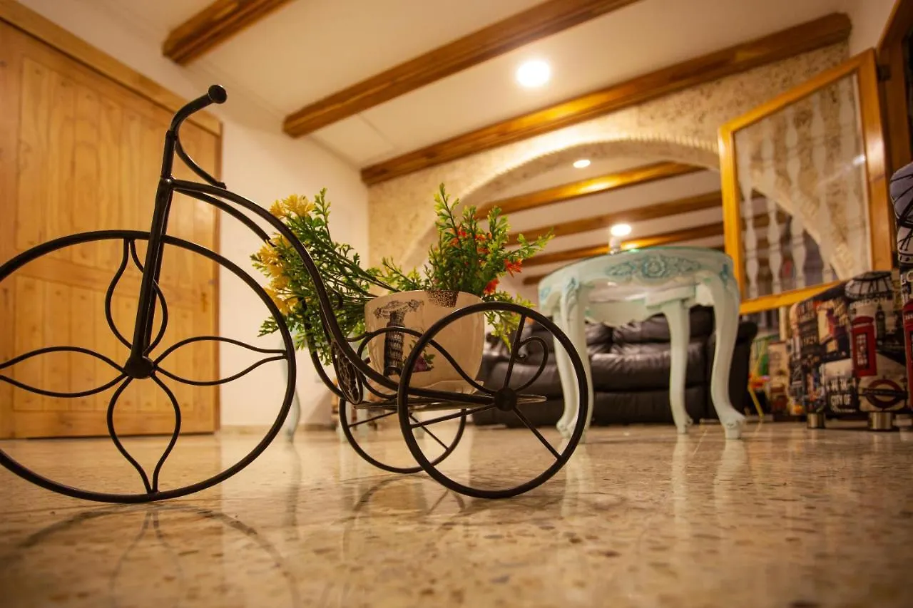 Hostal El Bando Cartagena 旅馆